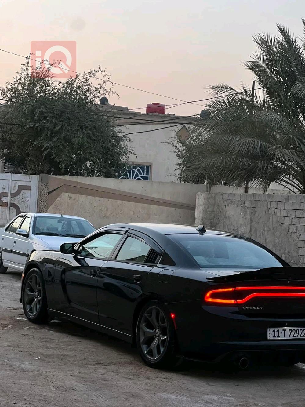 دۆج چارجەر